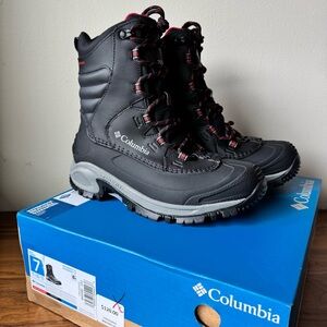 BRAND NEW Columbia Men’s Bugaboot III waterproof snow boots black & red 7